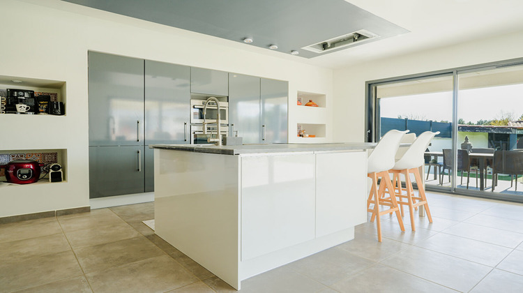 Ma-Cabane - Vente Maison VENTABREN, 142 m²