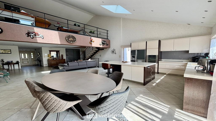 Ma-Cabane - Vente Maison Verdun, 229 m²