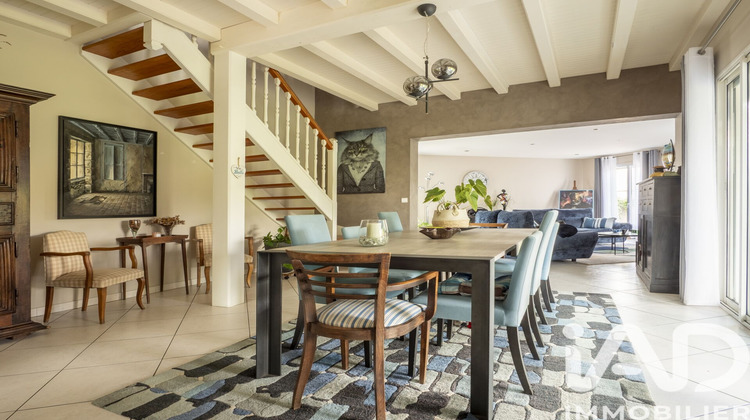 Ma-Cabane - Vente Maison Vergeroux, 210 m²