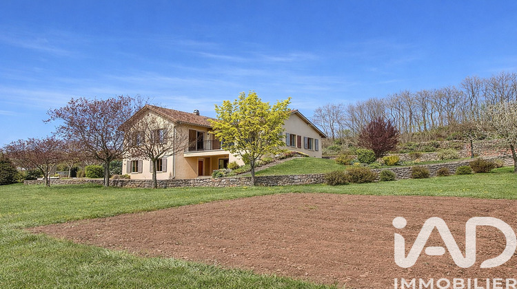 Ma-Cabane - Vente Maison Vernassal, 210 m²