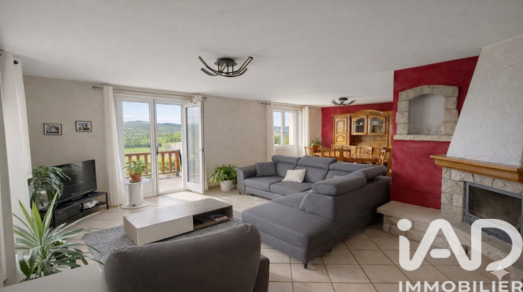 Ma-Cabane - Vente Maison Vernassal, 210 m²