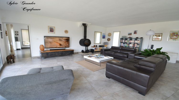Ma-Cabane - Vente Maison VERNEGUES, 180 m²