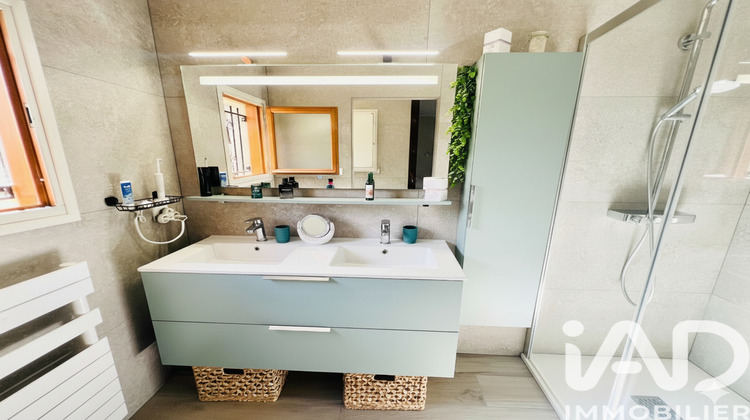 Ma-Cabane - Vente Maison Verneuil-en-Halatte, 209 m²