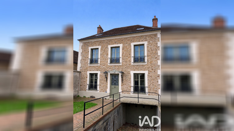 Ma-Cabane - Vente Maison Verneuil-l'Étang, 161 m²