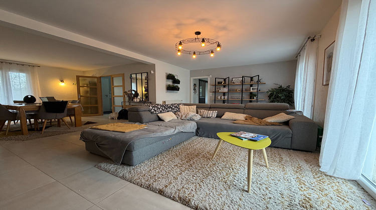 Ma-Cabane - Vente Maison VERNEUIL-SUR-SEINE, 130 m²