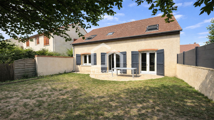 Ma-Cabane - Vente Maison VERNEUIL-SUR-SEINE, 108 m²
