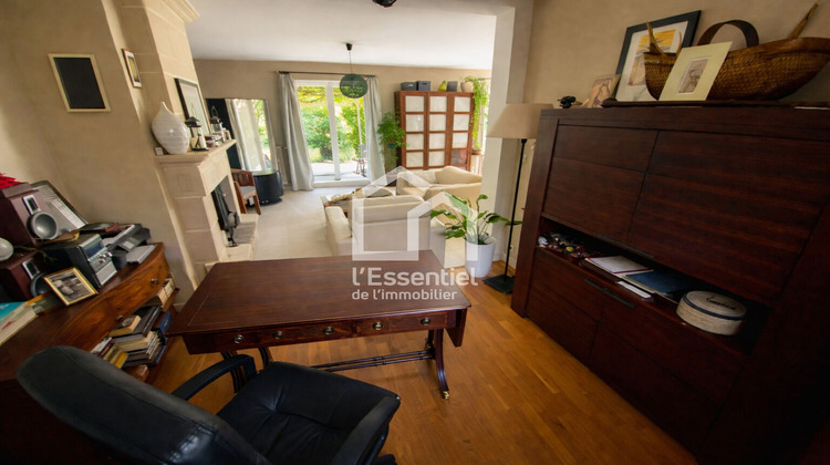 Ma-Cabane - Vente Maison VERNEUIL-SUR-SEINE, 110 m²