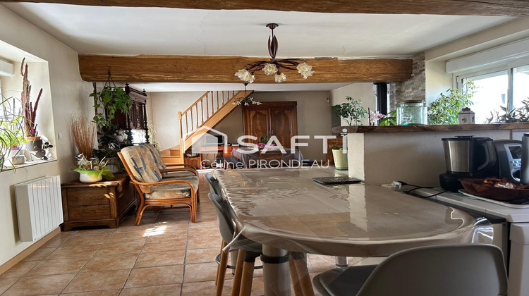 Ma-Cabane - Vente Maison Vernoil-le-Fourrier, 117 m²