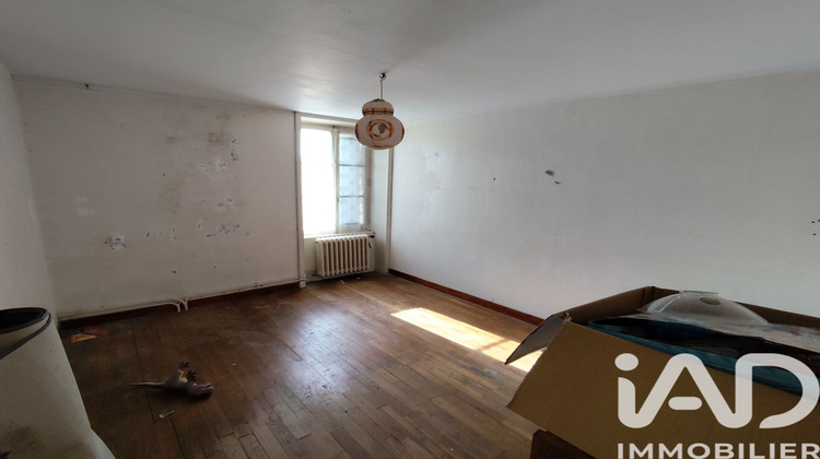 Ma-Cabane - Vente Maison Vernoux-en-Gâtine, 92 m²