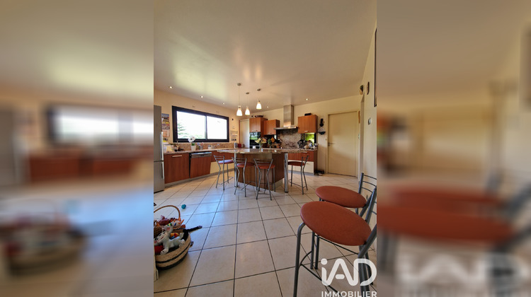 Ma-Cabane - Vente Maison Verrières, 242 m²