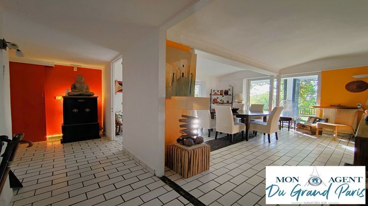 Ma-Cabane - Vente Maison VERRIERES-LE-BUISSON, 240 m²