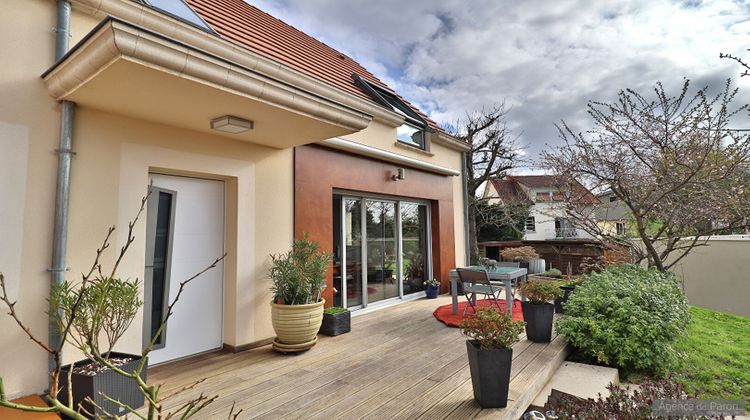 Ma-Cabane - Vente Maison VERRIERES-LE-BUISSON, 107 m²