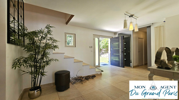 Ma-Cabane - Vente Maison VERRIERES-LE-BUISSON, 260 m²