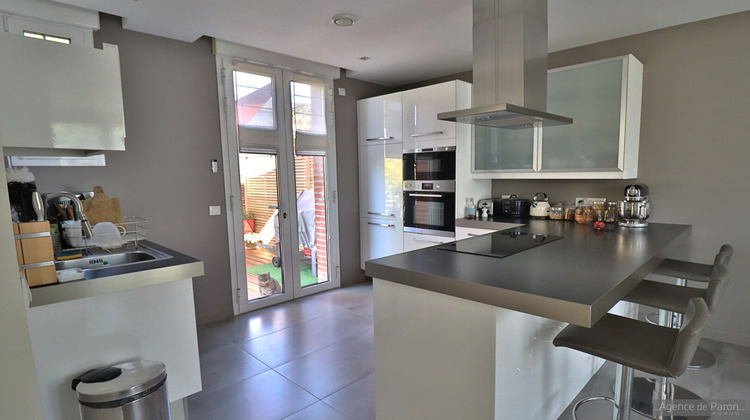 Ma-Cabane - Vente Maison VERRIERES-LE-BUISSON, 110 m²