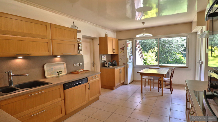 Ma-Cabane - Vente Maison VERRIERES-LE-BUISSON, 130 m²