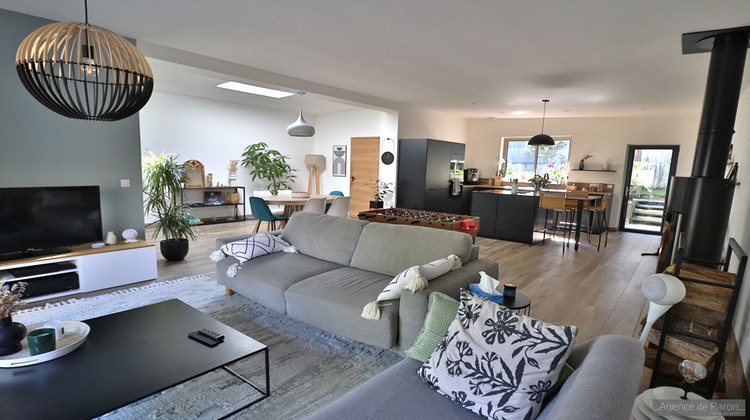 Ma-Cabane - Vente Maison VERRIERES-LE-BUISSON, 142 m²