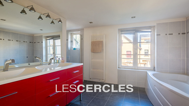 Ma-Cabane - Vente Maison VERRIERES-LE-BUISSON, 207 m²
