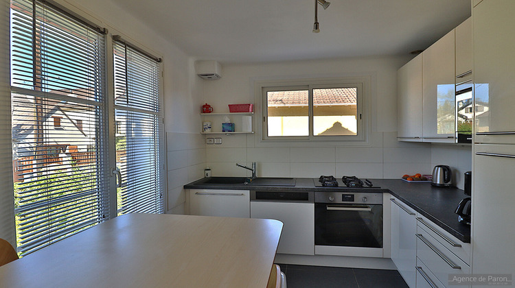 Ma-Cabane - Vente Maison VERRIERES-LE-BUISSON, 143 m²