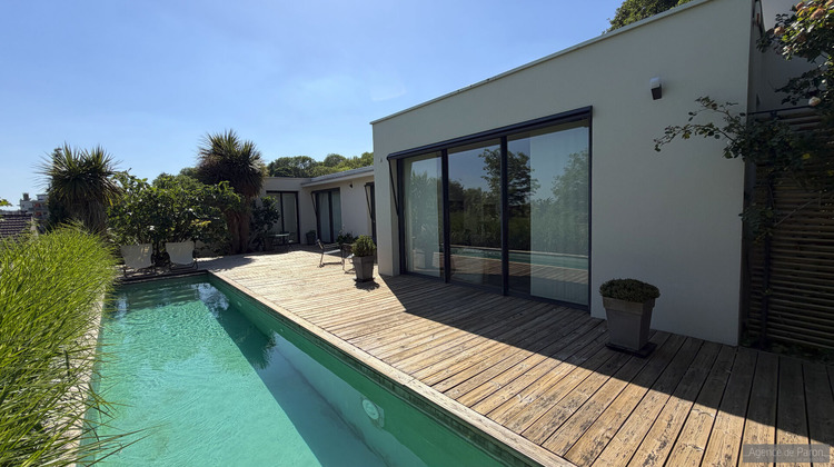 Ma-Cabane - Vente Maison VERRIERES-LE-BUISSON, 300 m²