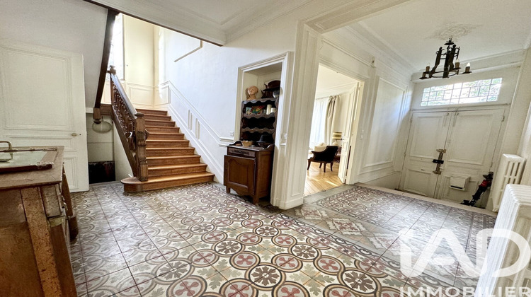 Ma-Cabane - Vente Maison Versailles, 257 m²