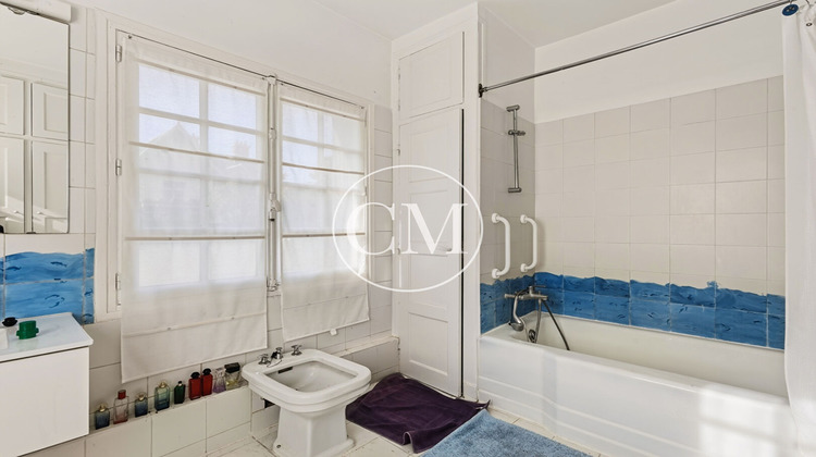 Ma-Cabane - Vente Maison VERSAILLES, 273 m²