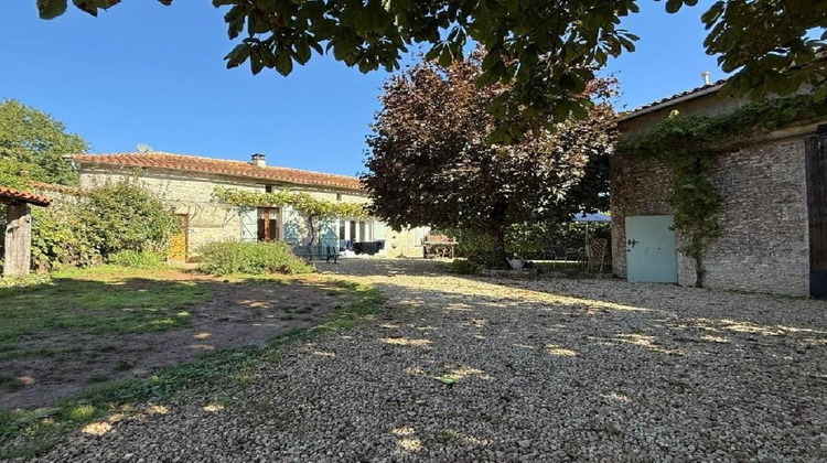 Ma-Cabane - Vente Maison VERTEUIL SUR CHARENTE, 125 m²