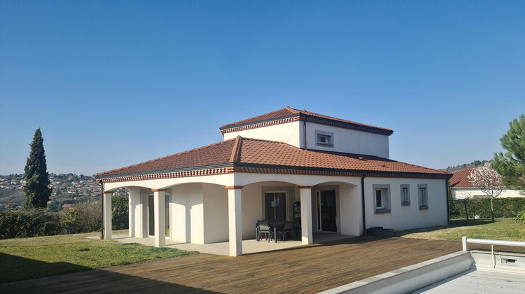 Ma-Cabane - Vente Maison VEYRE-MONTON, 190 m²