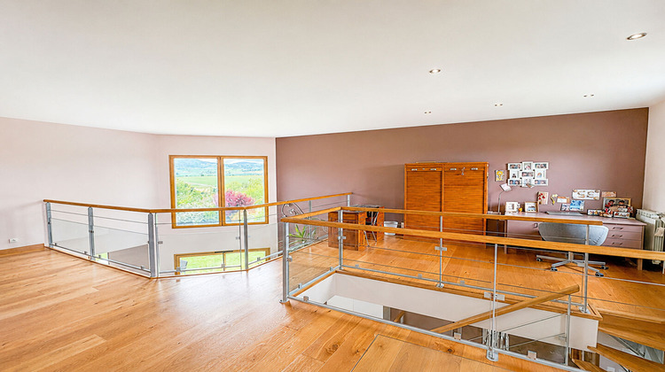 Ma-Cabane - Vente Maison VEYRE-MONTON, 190 m²