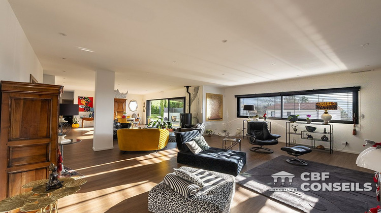 Ma-Cabane - Vente Maison Veyre-Monton, 247 m²