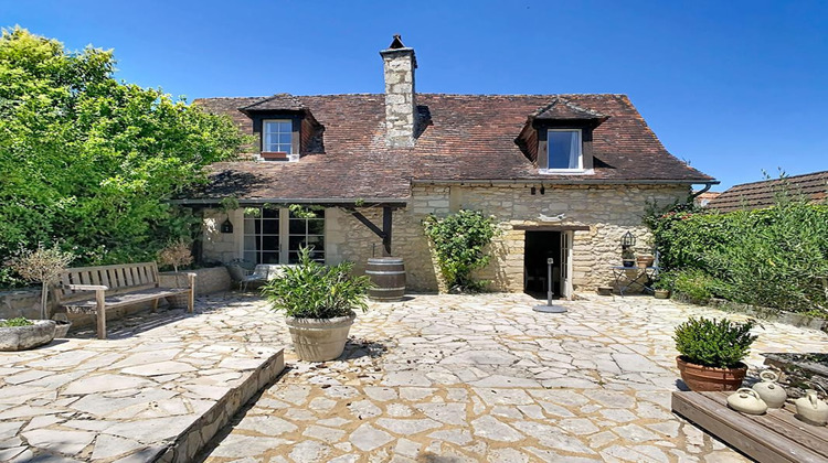 Ma-Cabane - Vente Maison VEYRINES DE DOMME, 100 m²