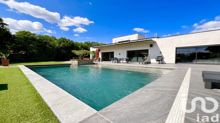 Ma-Cabane - Vente Maison Vézénobres, 218 m²