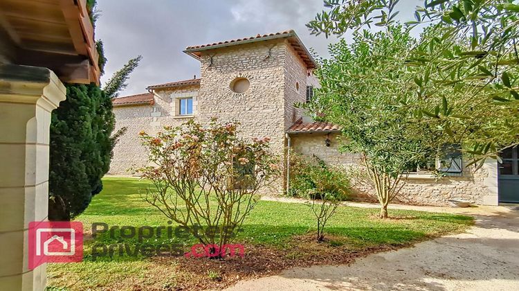 Ma-Cabane - Vente Maison VEZIERES, 280 m²