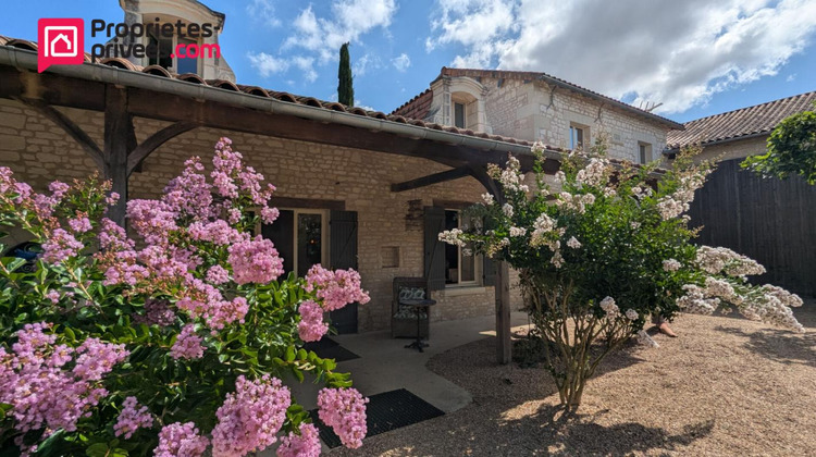 Ma-Cabane - Vente Maison VEZIERES, 280 m²