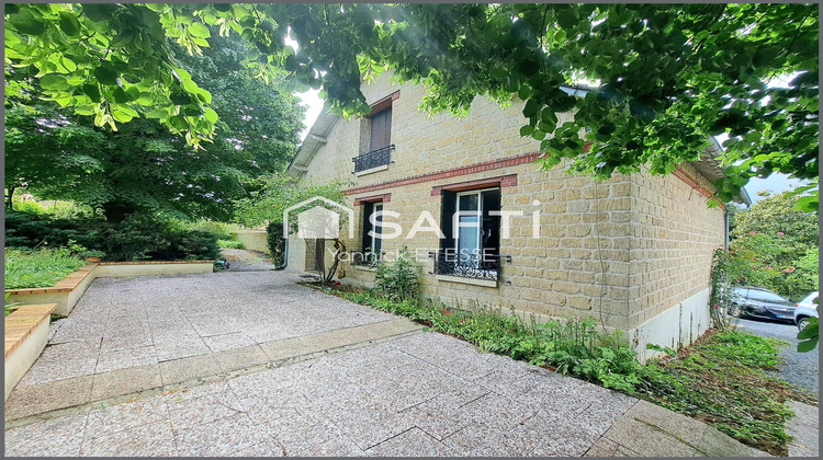 Ma-Cabane - Vente Maison Viarmes, 117 m²