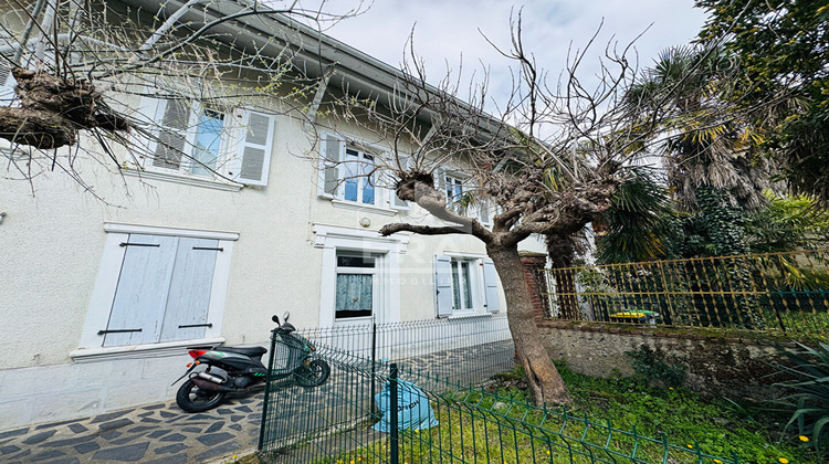Ma-Cabane - Vente Maison VIC-EN-BIGORRE, 310 m²