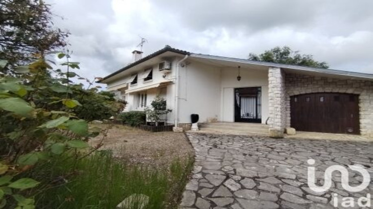 Ma-Cabane - Vente Maison Vic-Fezensac, 300 m²