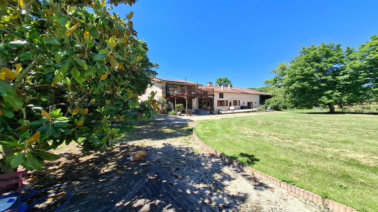Ma-Cabane - Vente Maison Vic-Fezensac, 237 m²