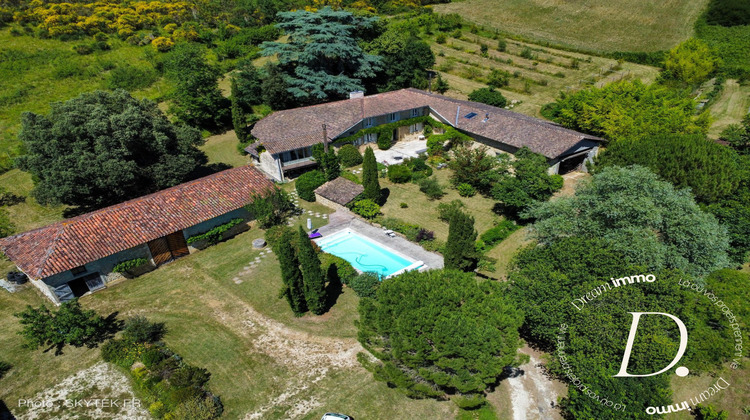 Ma-Cabane - Vente Maison Vic-Fezensac, 328 m²