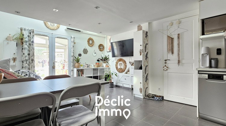 Ma-Cabane - Vente Maison VIC LA GARDIOLE, 63 m²