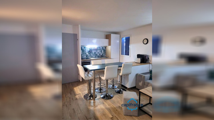 Ma-Cabane - Vente Maison VIC LA GARDIOLE, 46 m²