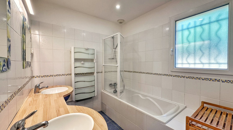 Ma-Cabane - Vente Maison VIC-LE-COMTE, 180 m²