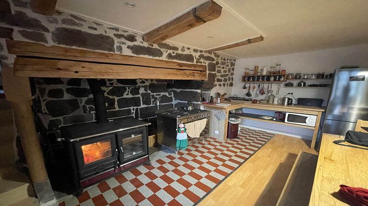 Ma-Cabane - Vente Maison VIC-SUR-CERE, 160 m²