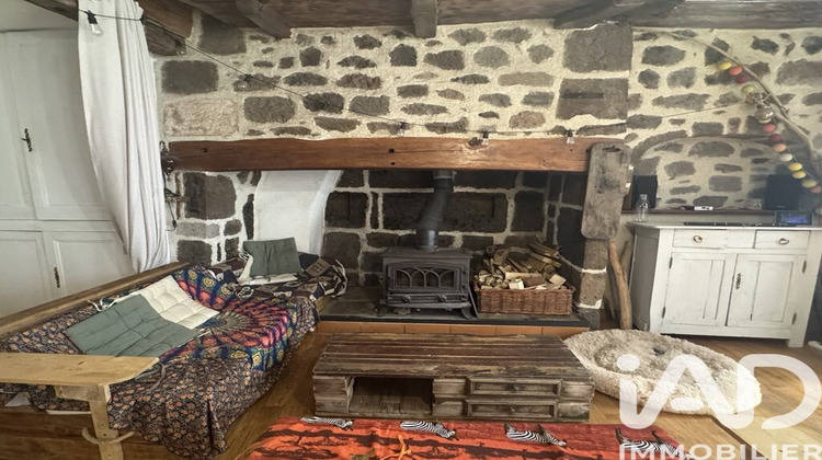 Ma-Cabane - Vente Maison Vic-sur-Cère, 82 m²