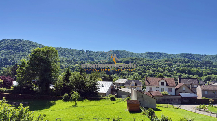 Ma-Cabane - Vente Maison Vic-sur-Cère, 132 m²