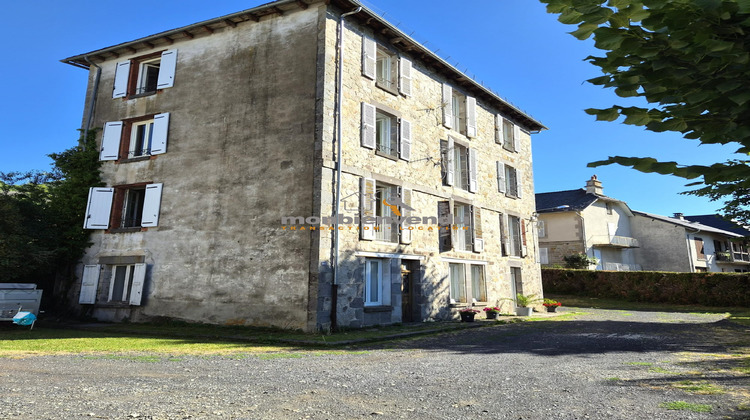 Ma-Cabane - Vente Maison Vic-sur-Cère, 279 m²