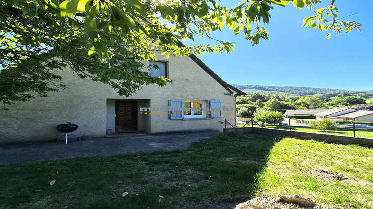 Ma-Cabane - Vente Maison Vic-sur-Cère, 145 m²