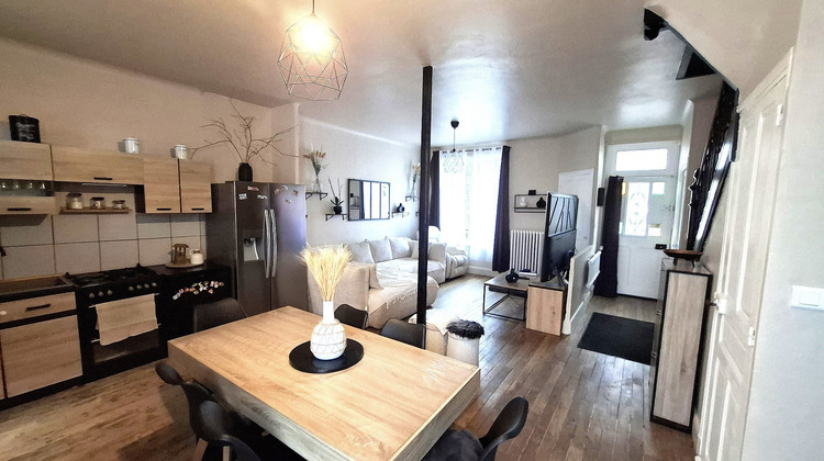 Ma-Cabane - Vente Maison VICHY, 77 m²