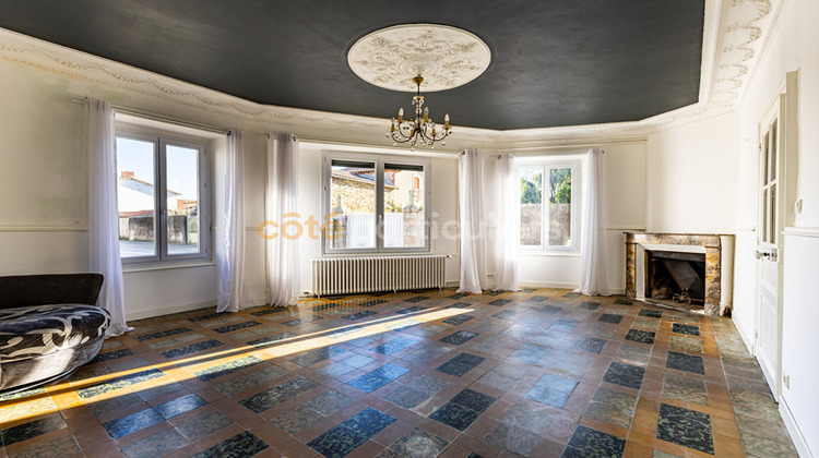 Ma-Cabane - Vente Maison VIEILLEVIGNE, 360 m²