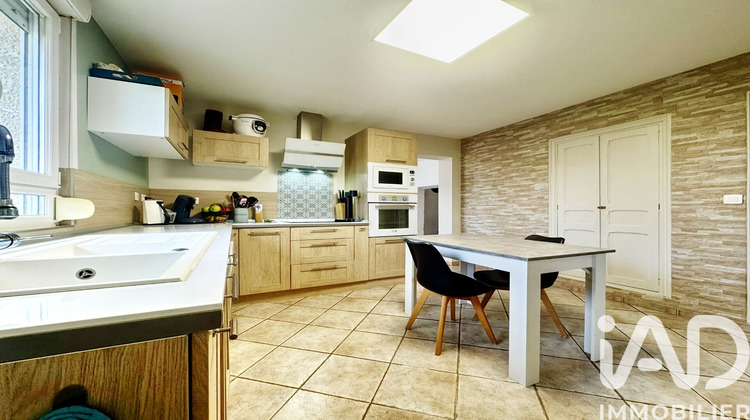 Ma-Cabane - Vente Maison Vienne-le-Château, 122 m²