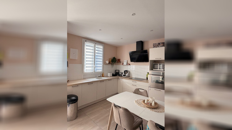 Ma-Cabane - Vente Maison VIGNEUX-SUR-SEINE, 70 m²